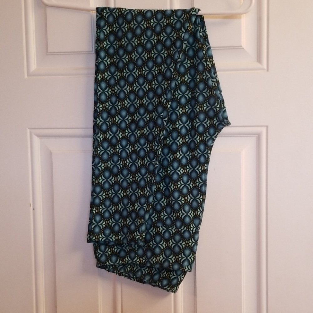 LulaRoe TC leggings